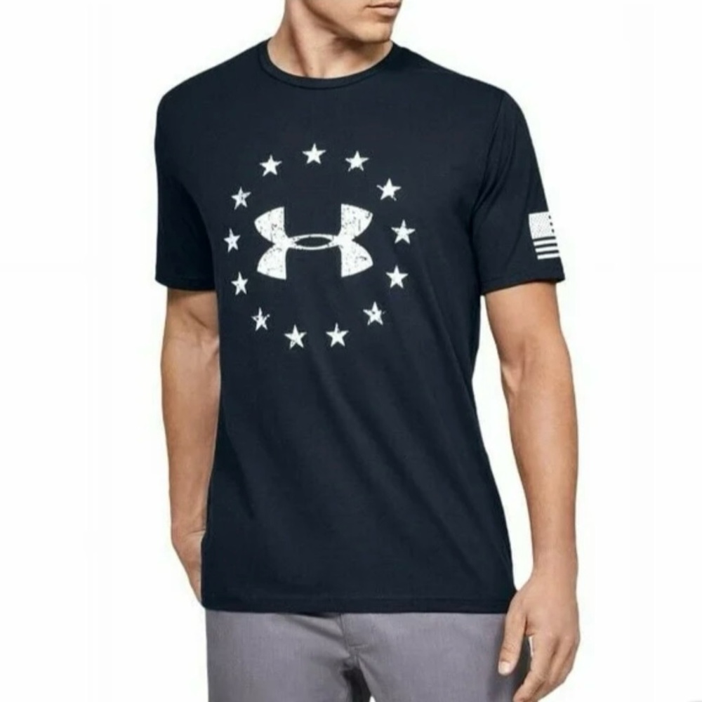 Under Armour Freedom Logo Tee Iconic Men’s American Flag T-Shirt Size Large